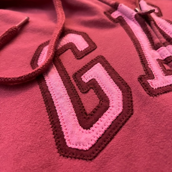 GAP Raspberry Hoodie - Picture 4 of 4